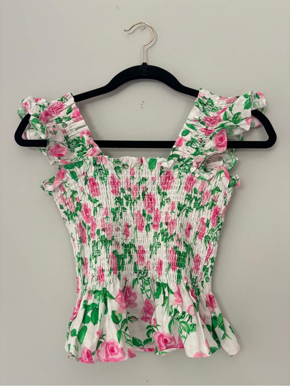 Hill House Paz top in pink roses, size small, EUC